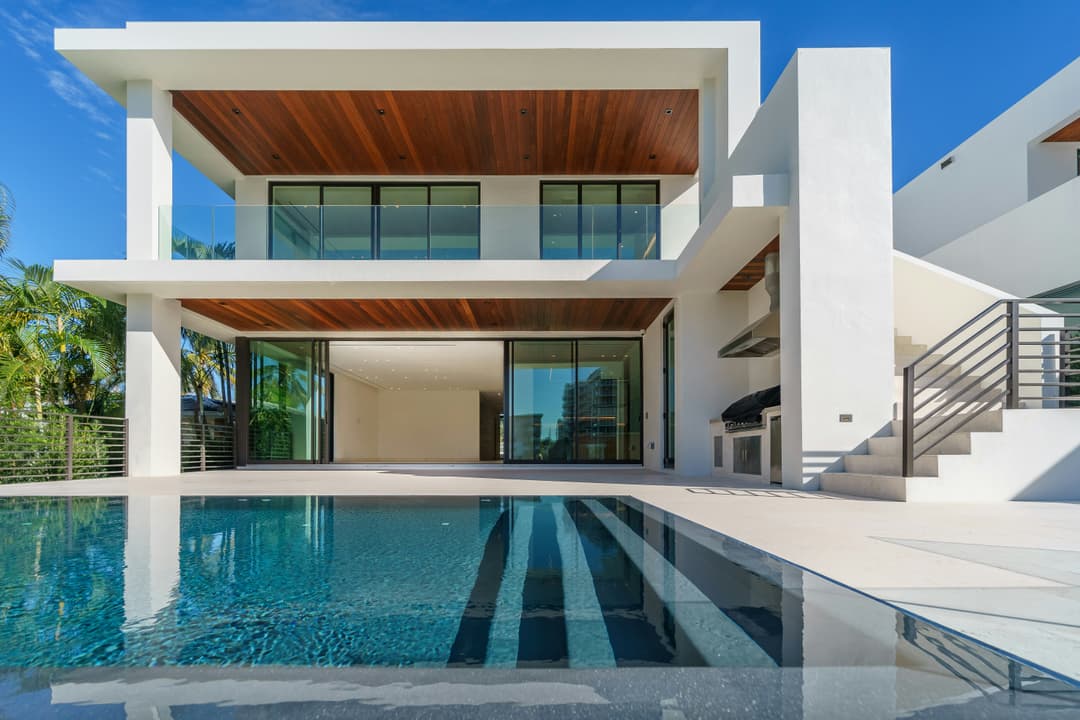 Villas Image 1